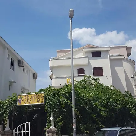 Bonus Apartman *